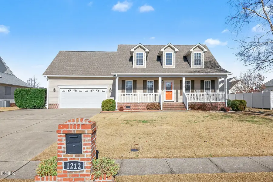 1212 Thistle Gold Drive, Hope Mills, NC 28348 - Image #2