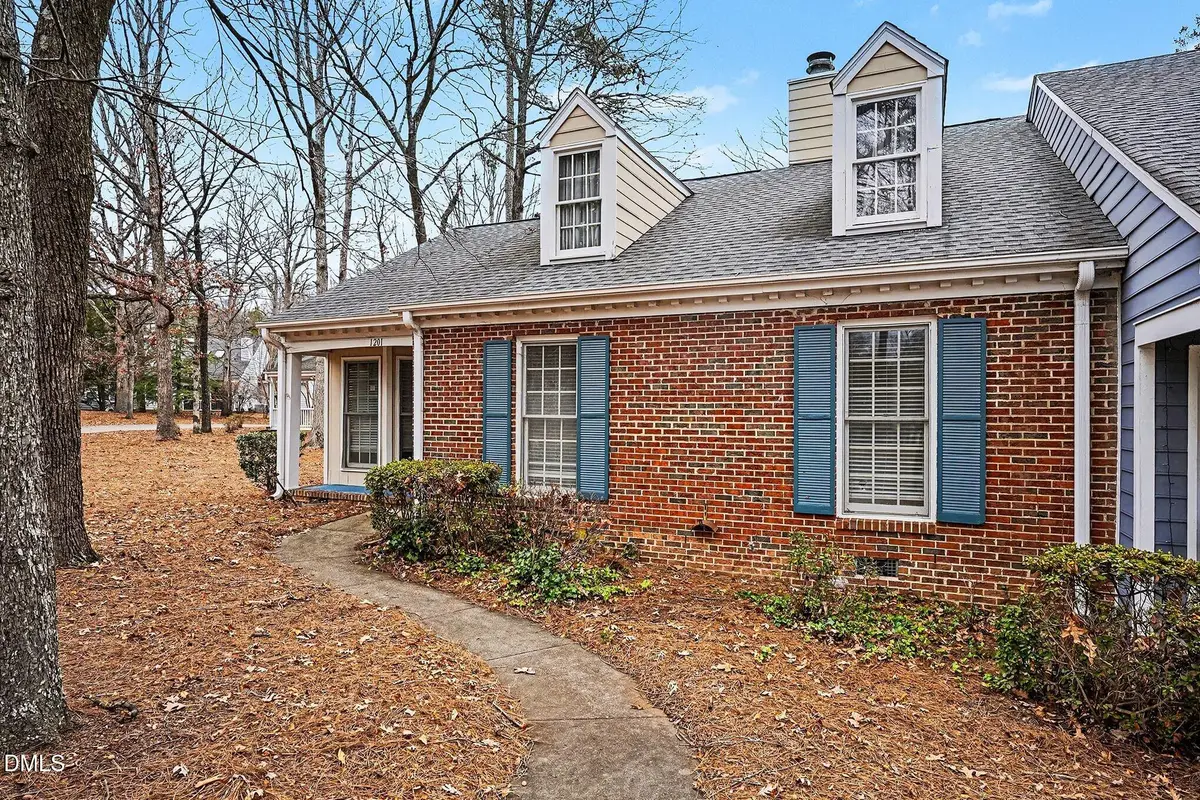1201 Deptford Court, Raleigh, NC 27609 - Image #1