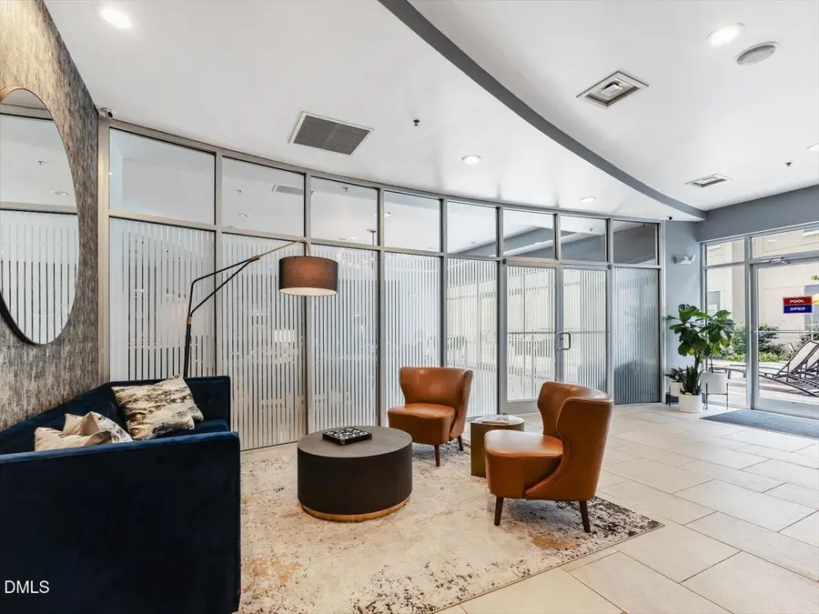 222 Glenwood Avenue #304, Raleigh, NC 27603 - Image #3