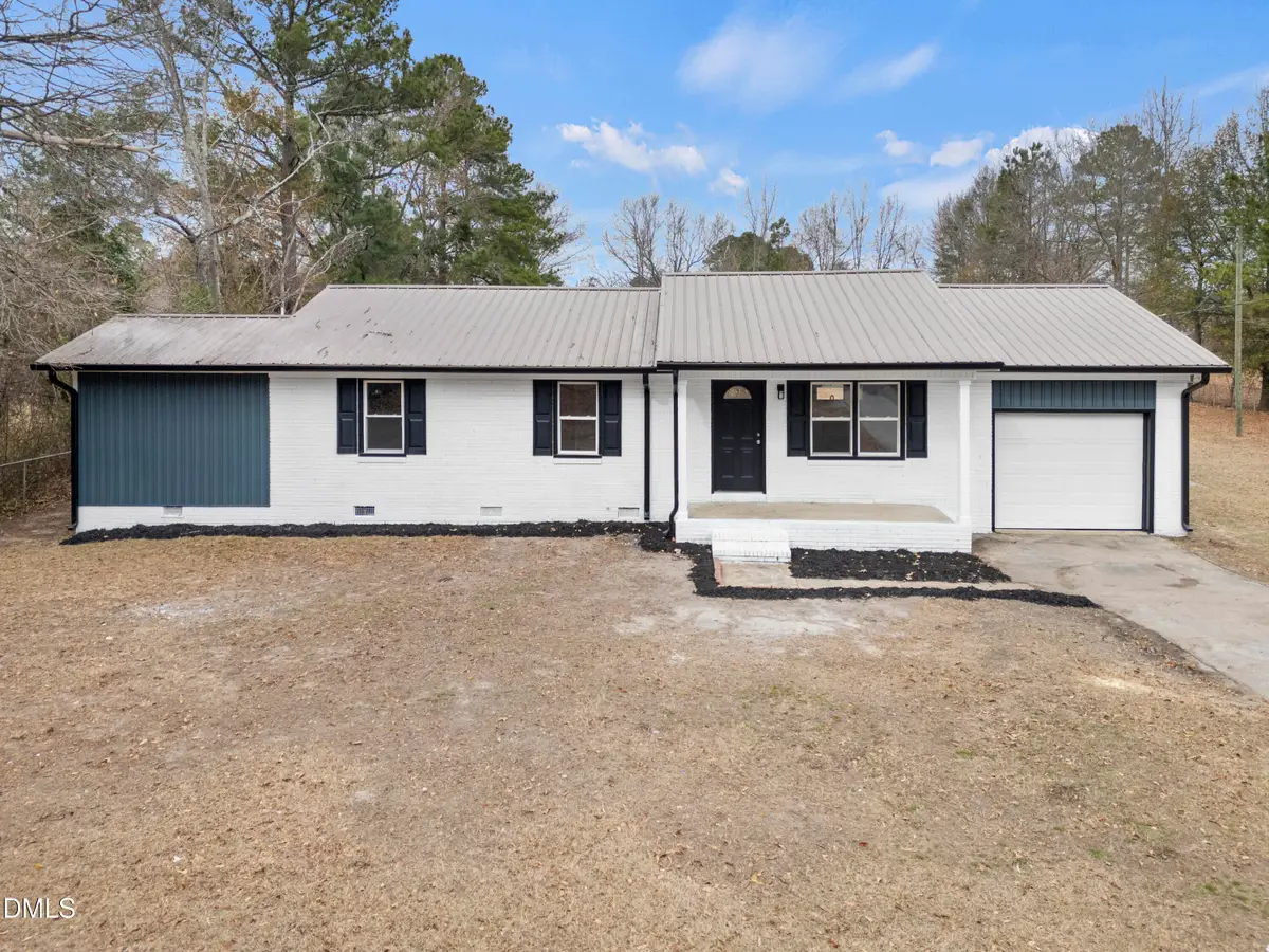 6010 Muscat Road, Hope Mills, NC 28348 - Image #1