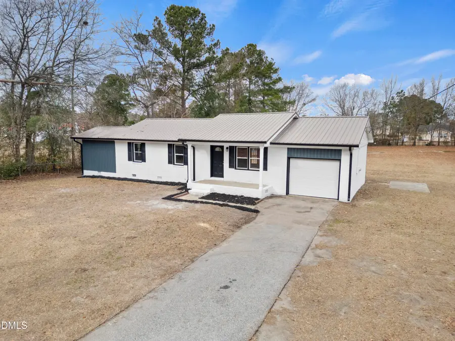 6010 Muscat Road, Hope Mills, NC 28348 - Image #2