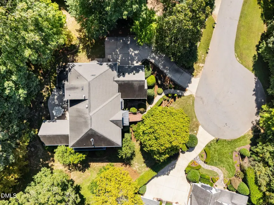 3901 Orchard Point Court, Apex, NC 27539 - Image #2