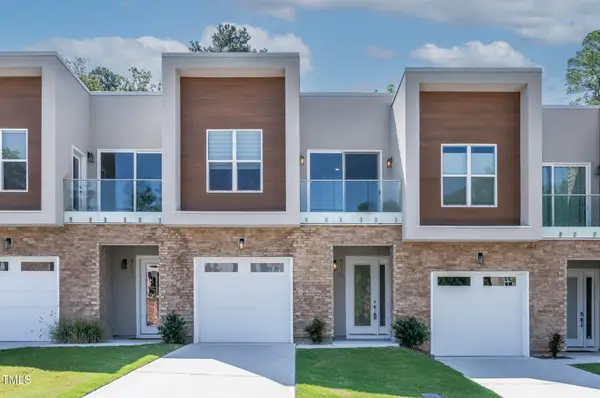 4015 Southpoint Lndg Way #8, Durham, NC 27707