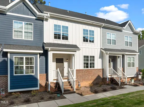 820 Laurel Gate Drive, Wake Forest, NC 27587