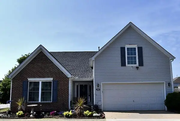 742 Willow Bay Drive, Fuquay Varina, NC 27526