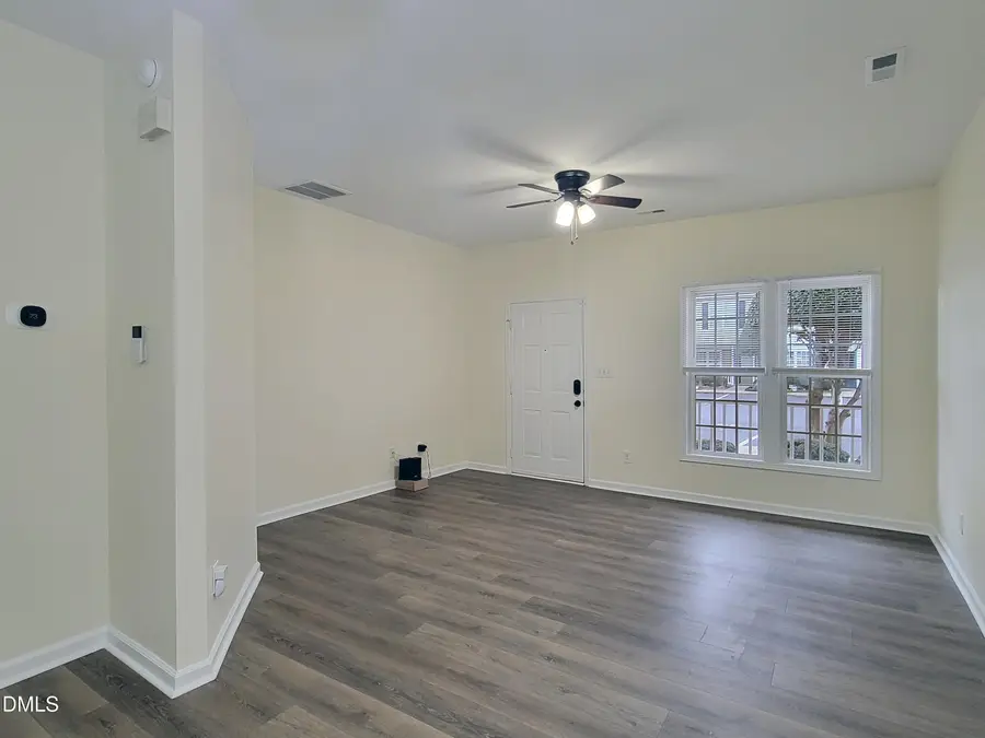 33 Cheltenham Drive, Clayton, NC 27520 - Image #3