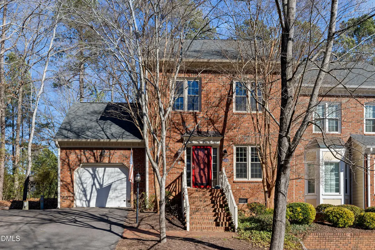 124 Rosewall Lane, Cary, NC 27511 - Image #1