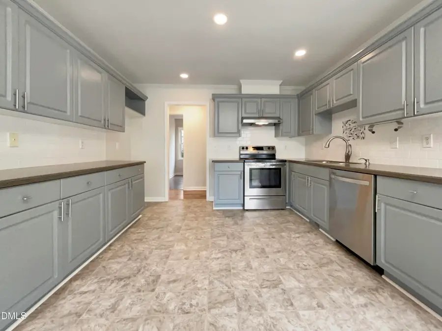 3501 Streams Of Fields Drive, Raleigh, NC 27604 - Image #2