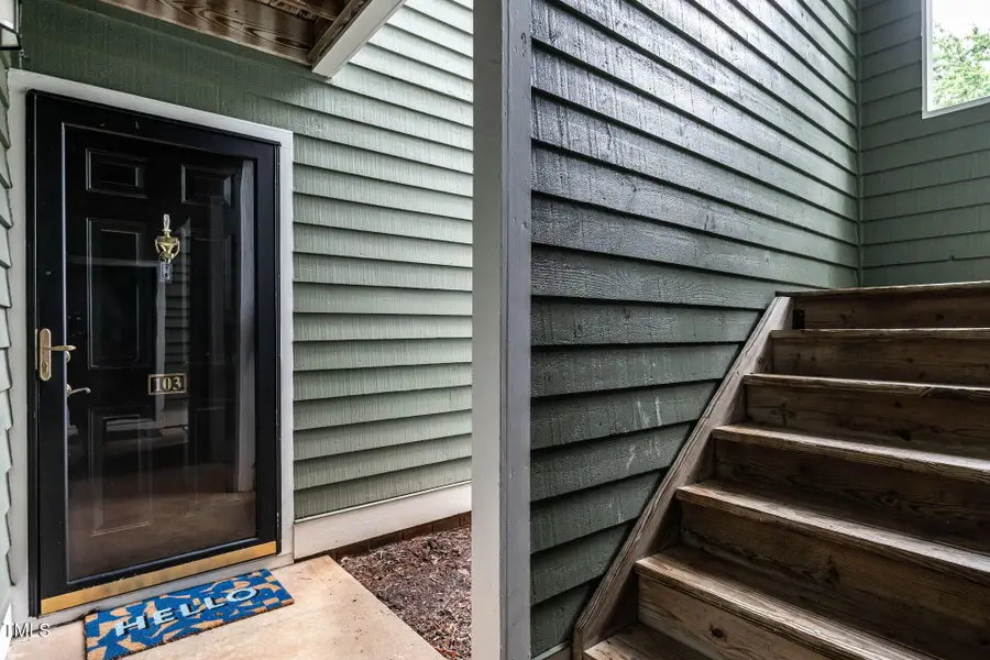1111 Parkridge Lane #103, Raleigh, NC 27605 - Image #3