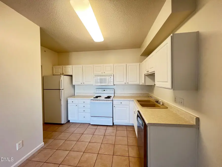 2501 Huntscroft Lane #303, Raleigh, NC 27617 - #2