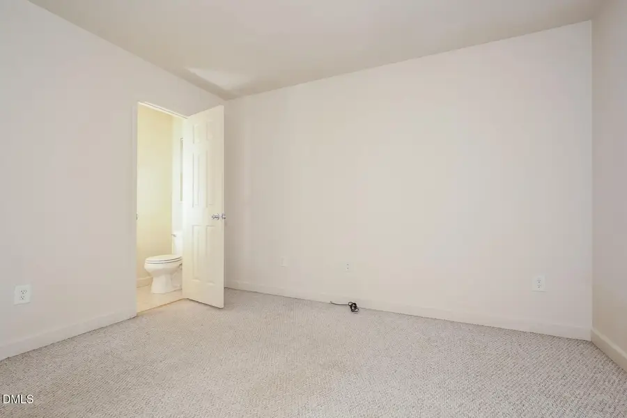 424 Jeffries Street, Burlington, NC 27217 - Image #3