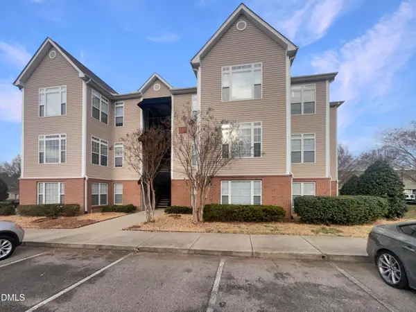 2501 Huntscroft Lane #203, Raleigh, NC 27617