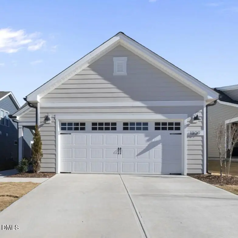 1809 Hydrangea Way, Fuquay Varina, NC 27526 - Image #2