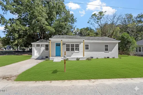 604 E Townsend Street, Dunn, NC 28334