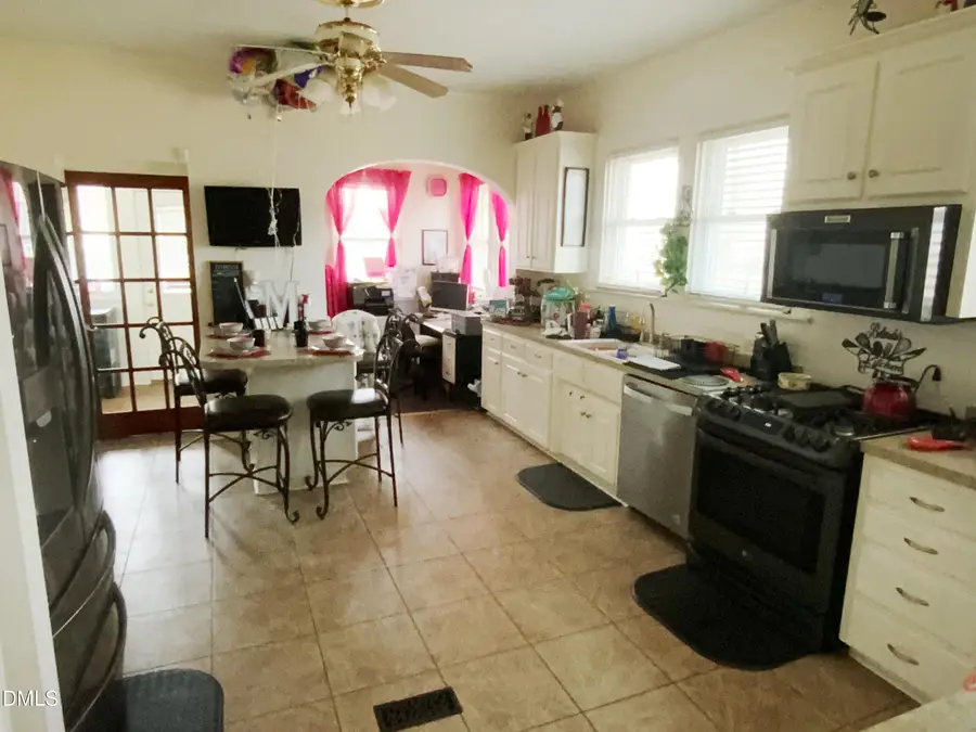 304 W Harnett Street, Dunn, NC 28334 - Image #2