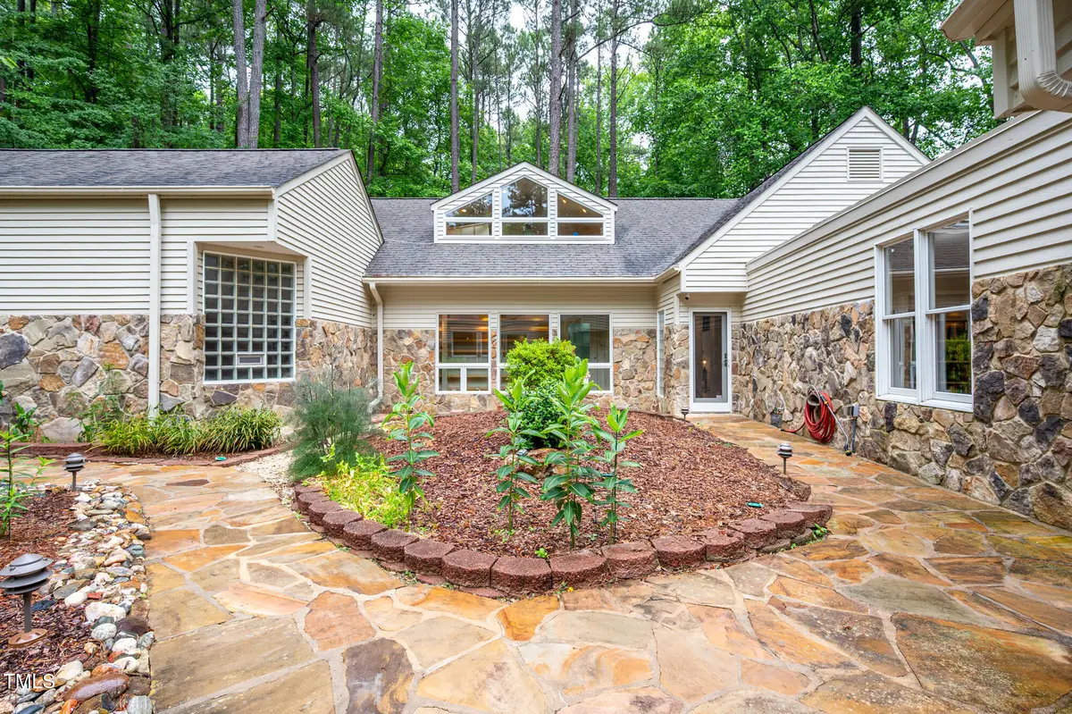708 October Woods Road, Chapel Hill, NC 27516 - Image #1