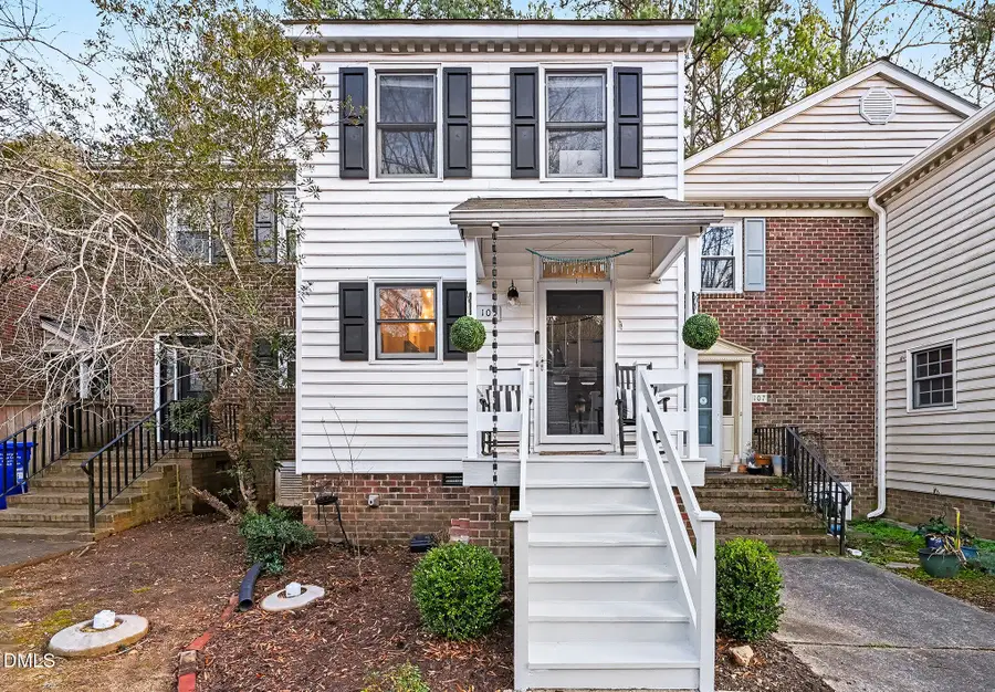 105 Sully Court, Chapel Hill, NC 27514 - Image #2