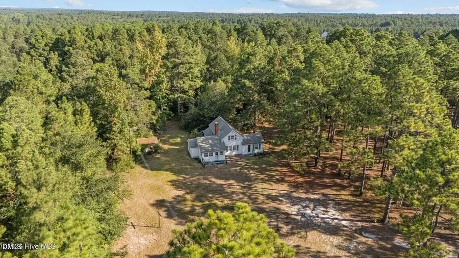 376 Foxfire Road, Aberdeen, NC 28315 - #2