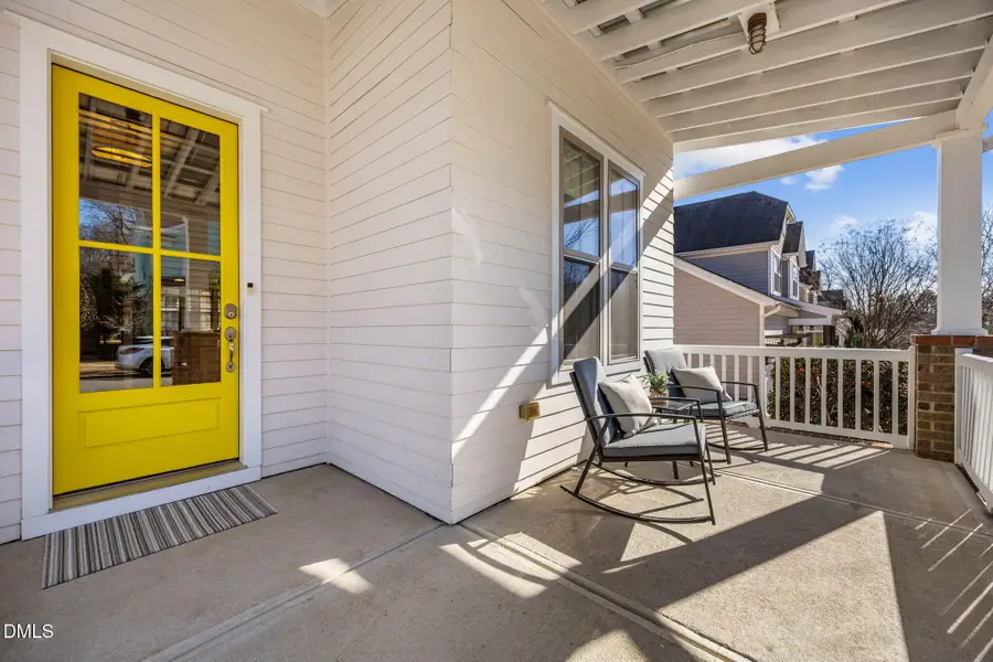 425 Claremont Drive, Chapel Hill, NC 27516 - Image #3