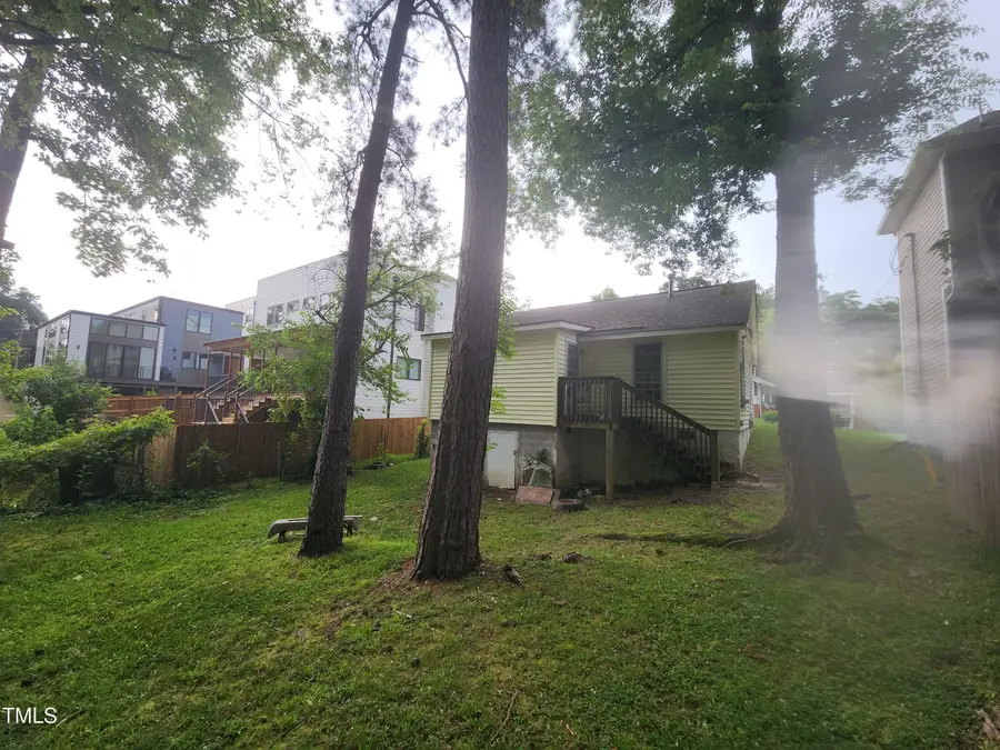 1106 Fargo Street, Durham, NC 27707 - Image #3