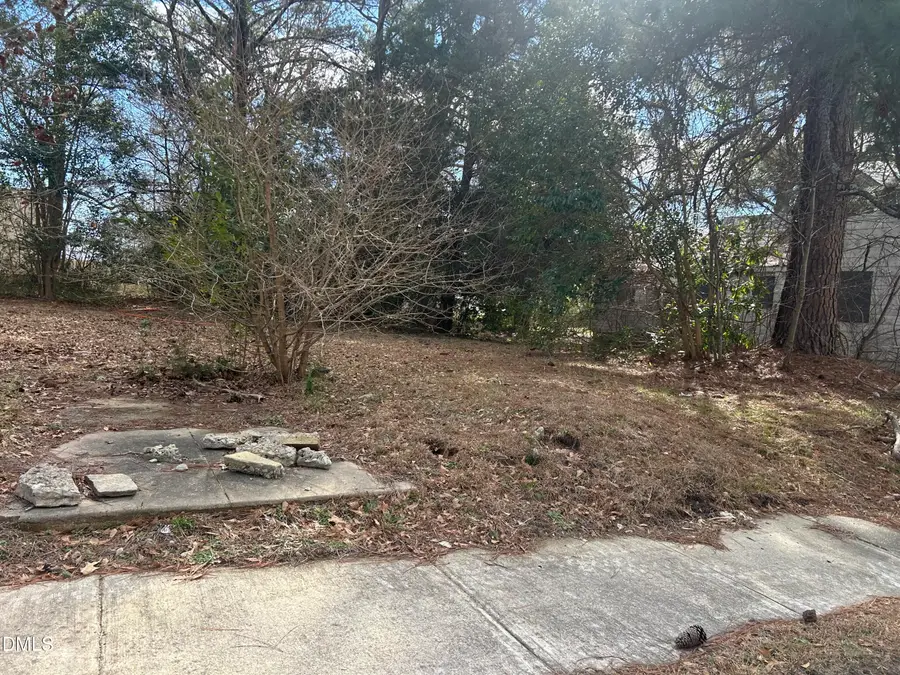 207 S Magnolia Avenue, Dunn, NC 28334 - Image #2