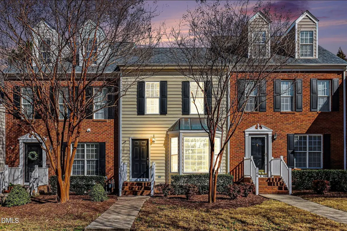 104 Knightsborough Way, Apex, NC 27502 - Image #1