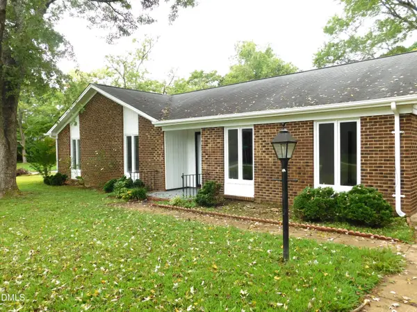 5401 Mcnairy Drive, Greensboro, NC 27455