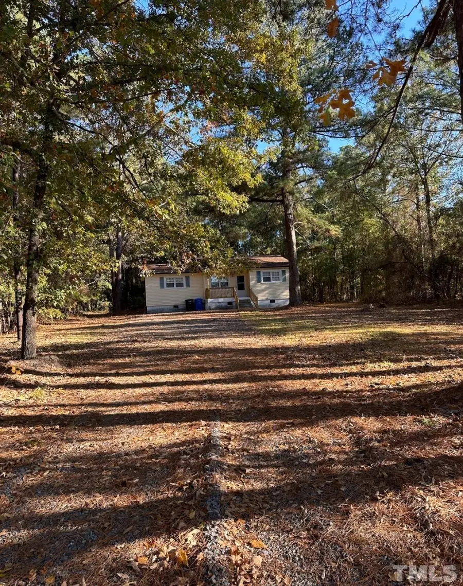 558 Horseshoe Road, Fayetteville, NC 28303 - Image #3