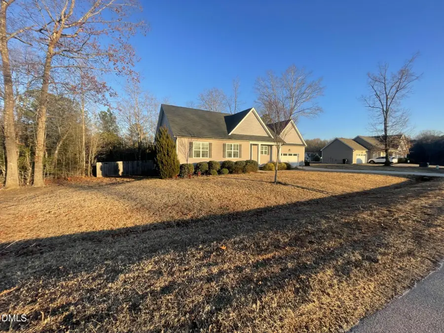 42 Eagle Swoop Street, Zebulon, NC 27597 - Image #2