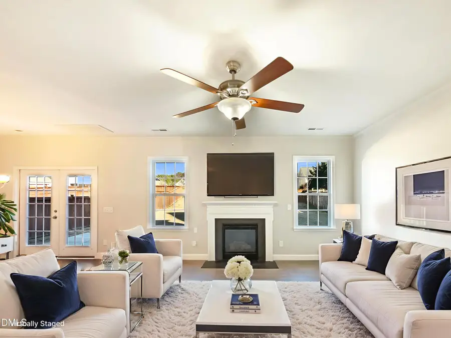 909 Wood Chapel Lane, Durham, NC 27703 - Image #2