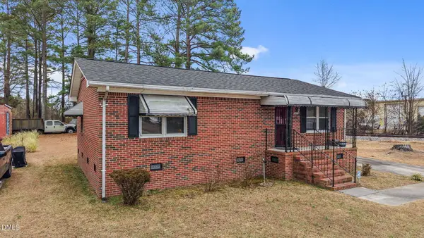 1412 Carolina Avenue, Roanoke Rapids, NC 27870