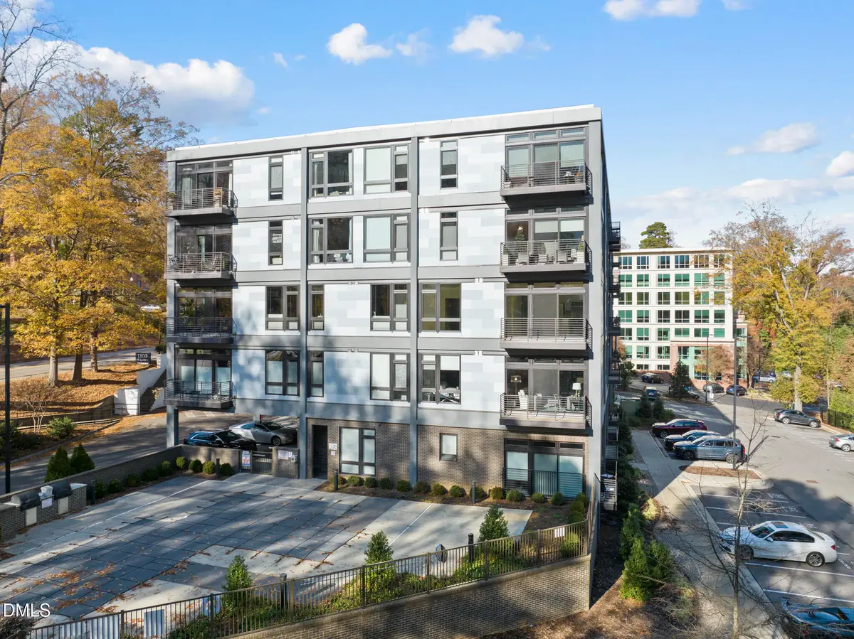 1300 Saint Marys Street #207, Raleigh, NC 27605 - Image #1