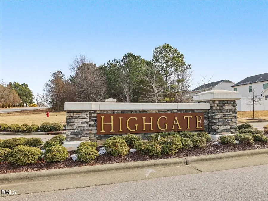 723 Crestdale Drive, Clayton, NC 27520 - Image #2