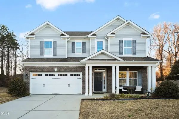 713 Harvest Point Drive, Fuquay Varina, NC 27526