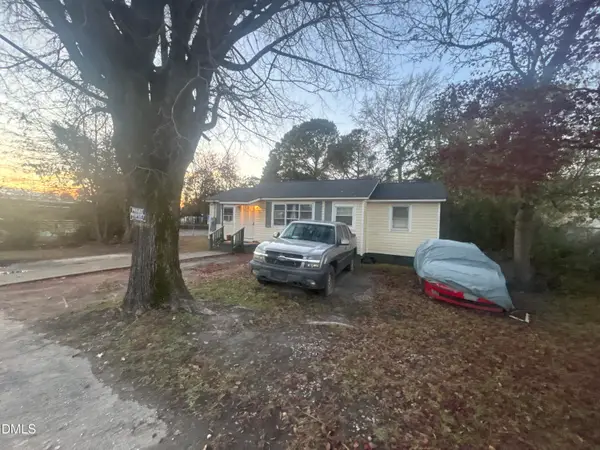 605 N Fayetteville Avenue, Dunn, NC 28334