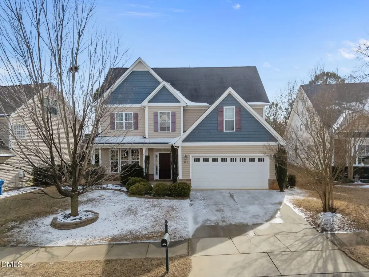 824 Lone Pine Loop, Fuquay Varina, NC 27526 - Image #1
