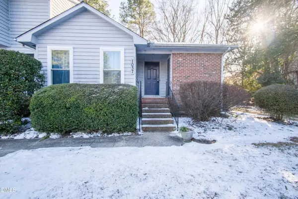 1037 Hempstede Drive, Zebulon, NC 27597