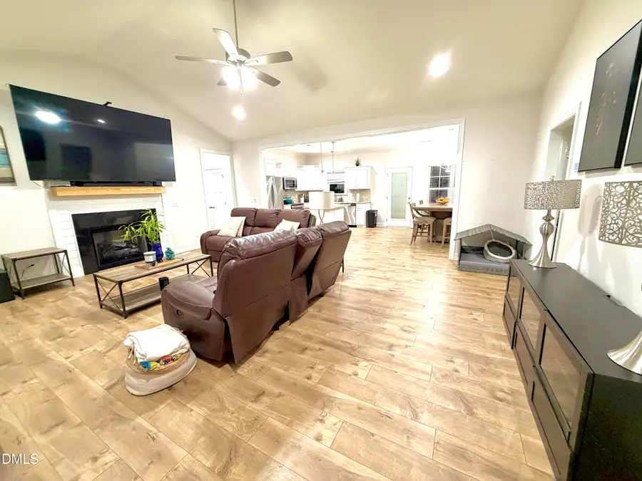 228 Ridgemoore Court, Four Oaks, NC 27524 - Image #3