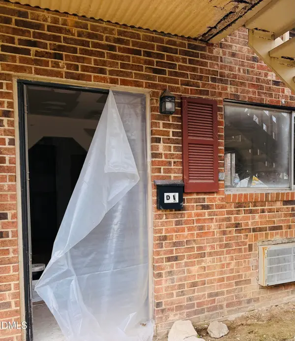 130 S Estes Drive #D1, Chapel Hill, NC 27514