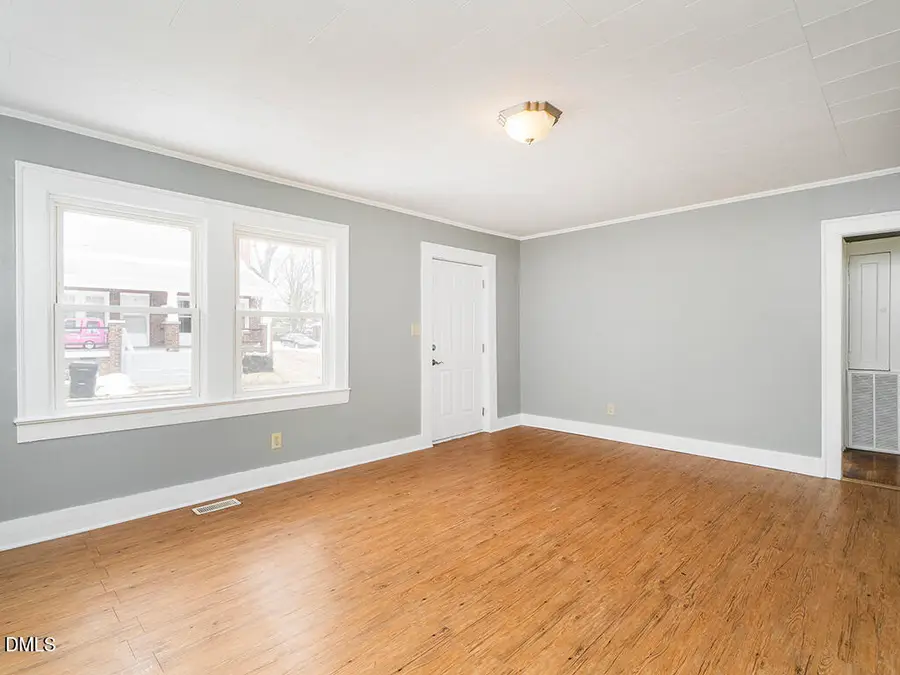 133 Brooks Street, Burlington, NC 27215 - #3