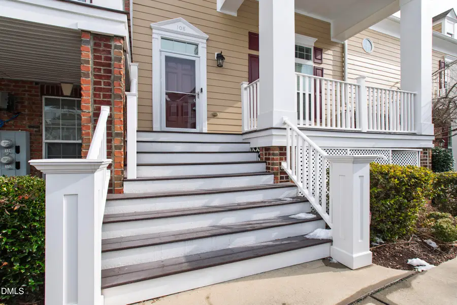 10321 Sablewood Drive, Raleigh, NC 27617 - Image #2