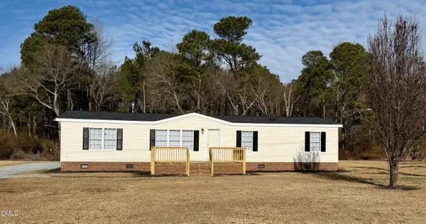 2000 Woods Crossroads Road, Benson, NC 27504