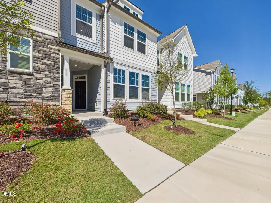 458 Channel Drop Drive, Clayton, NC 27520 - Image #2