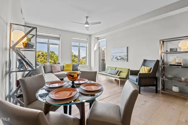 618 N Boylan Avenue #810, Raleigh, NC 27603