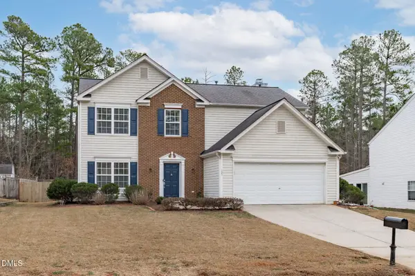 105 Sturminster Drive, Holly Springs, NC 27540