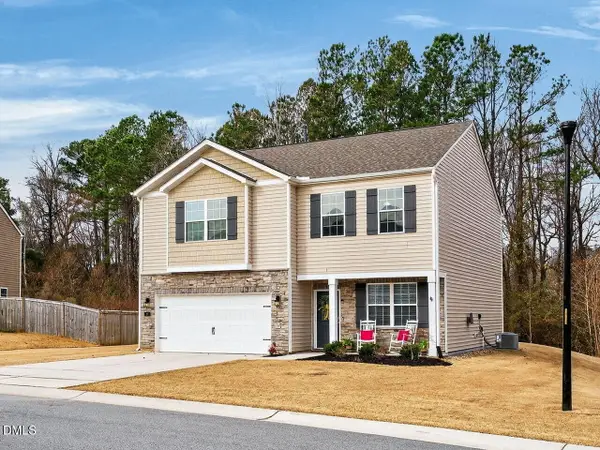 93 Red Cedar Way, Fuquay Varina, NC 27526