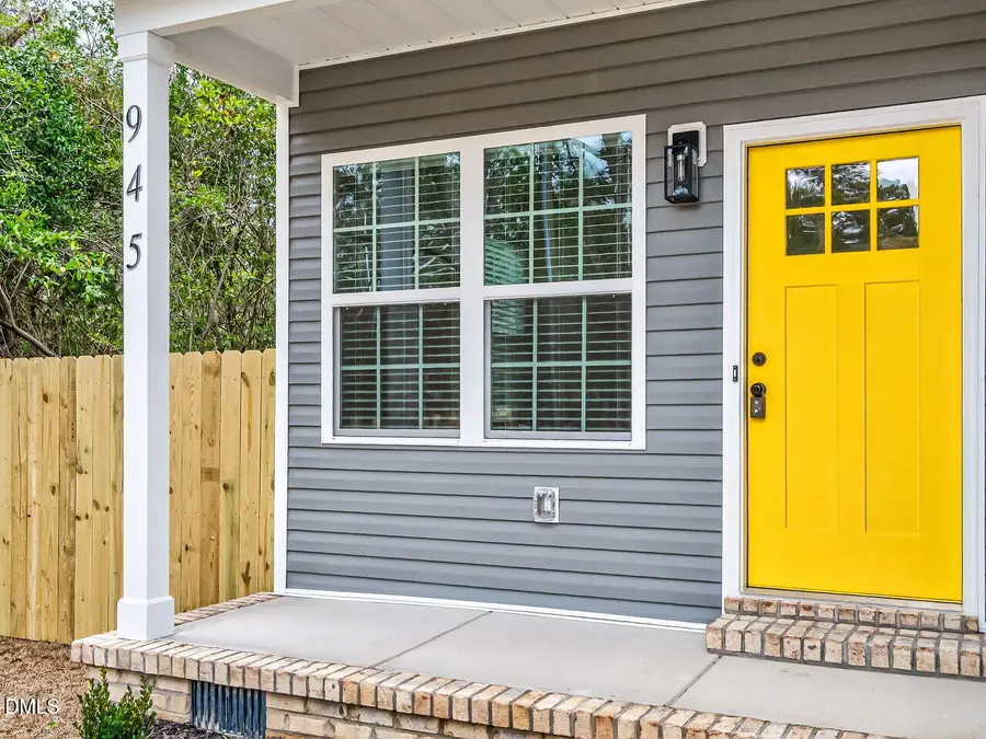 945 W Lowe Avenue, Southern Pines, NC 28387 - #3