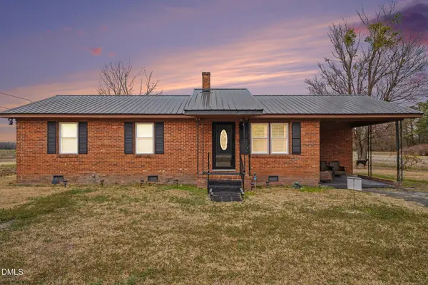 170 Flowers Road, Mount Olive, NC 28365