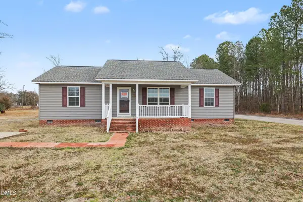 7261 Clara Street, Wade, NC 28395