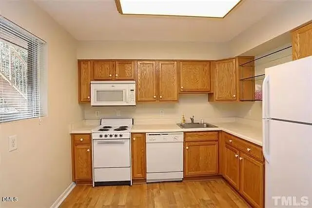 4 Shepherd Lane #Bldg D, Chapel Hill, NC 27514 - #3